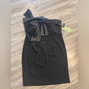 NWT SOPHIA CHRISTINA Black Tie Bow One Shoulder Dress 18